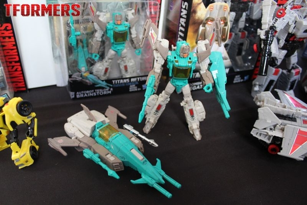 SDCC2016   More Images From Hasbro Breakfast Spotlighting Platinum Edition Liokaiser  (41 of 48)